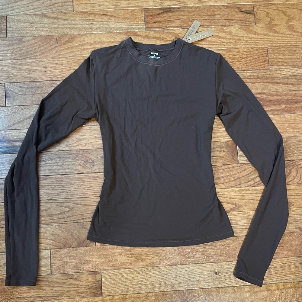 SKIMS Fits Everybody Long Sleeve